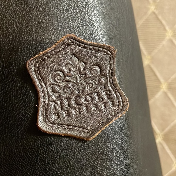 Nicole benisti with real fox trim removable hood worn about 8 times - Picture 7 of 13